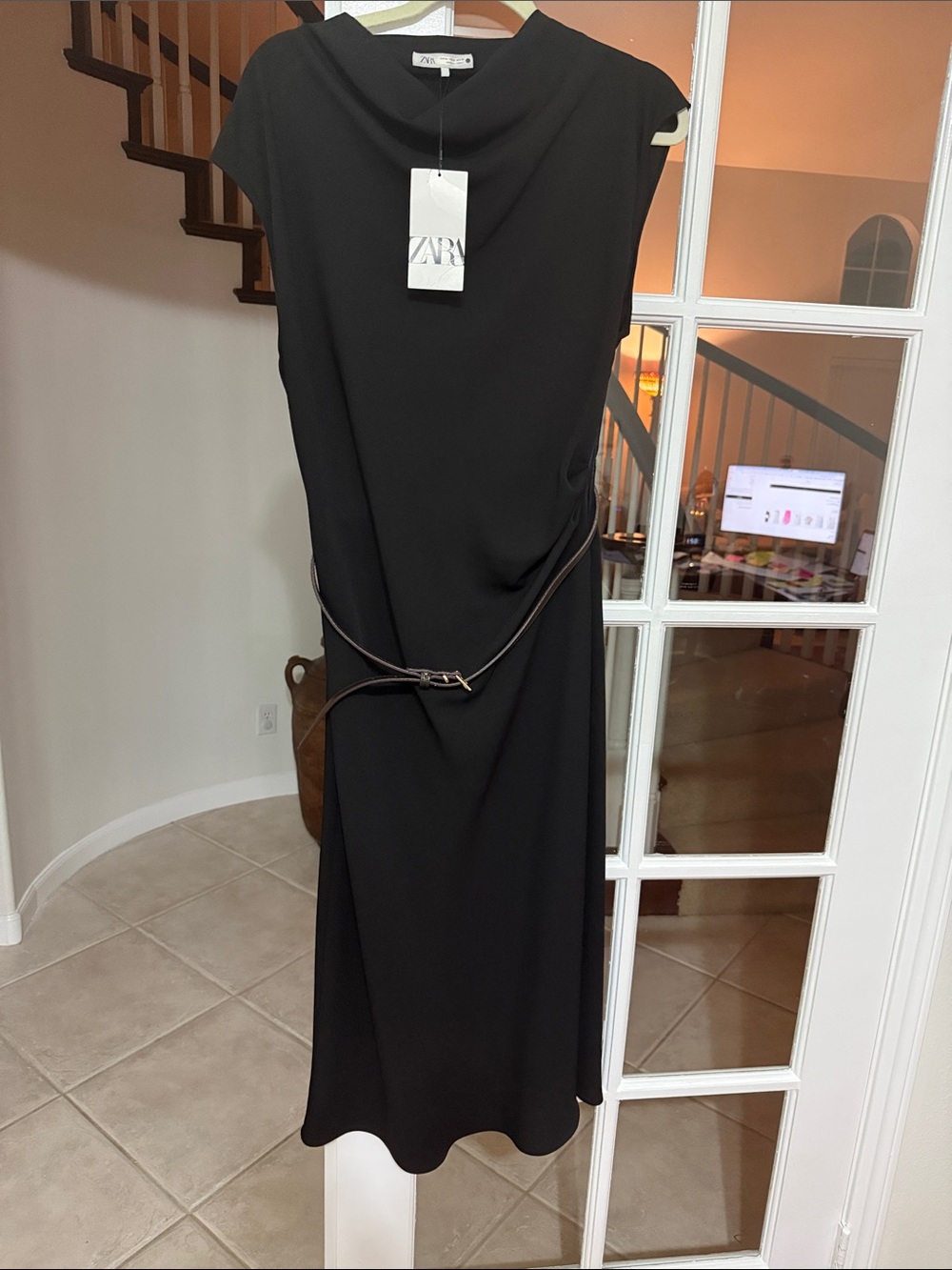 Zara NWT Size XL Black  Side Zip MIDI Dress with Slim Belt.  Light Polyester.